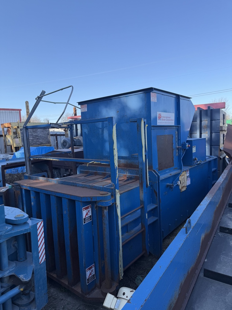 Used Titan-6-EC Full Eject Baler